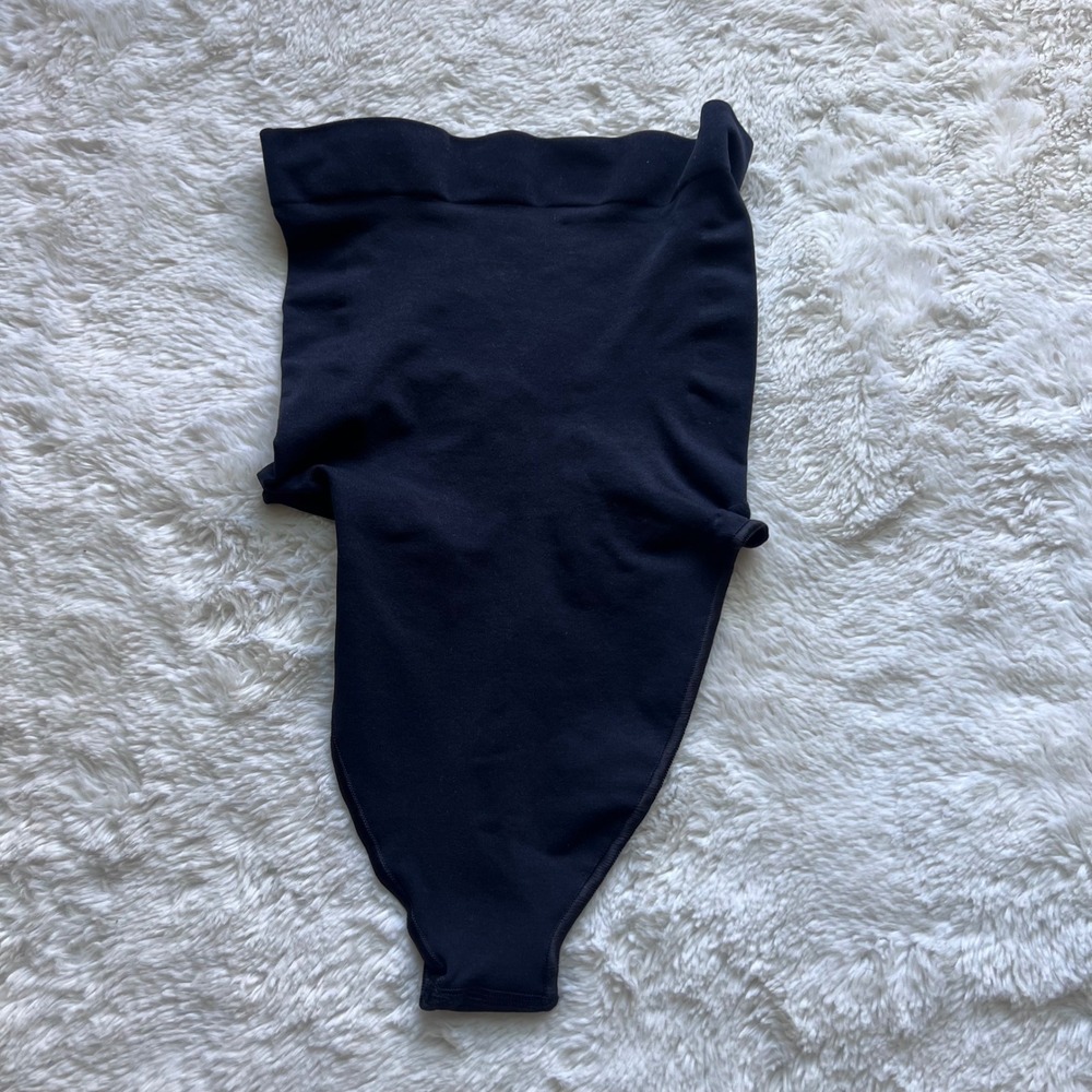 SKIMS Core Control High Waisted Thong Onyx Black Shapewear Women's Small NWOT